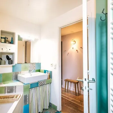 Daire Duplex Lumineux 90 M2 Avec Terrasse Paris